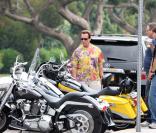 Arnold Schwarzenegger, en mode hawaïen
