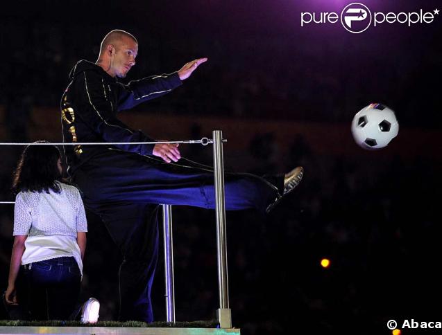 David Beckham shoote pour envoyer les JO vers Londres