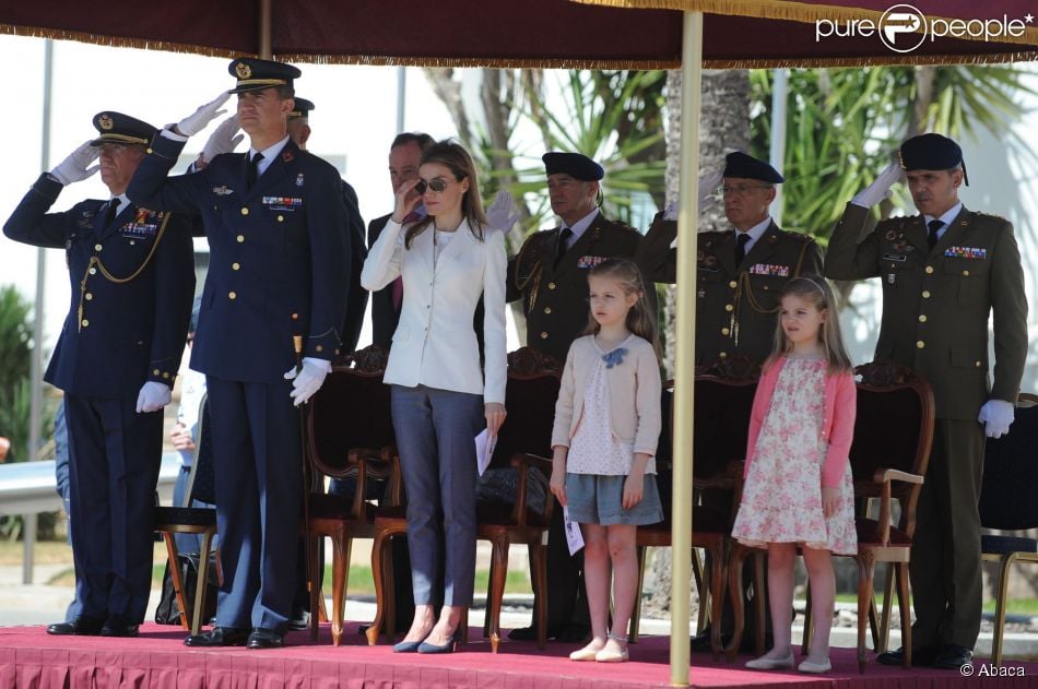 AGENDA DE LOS PRINCIPES DE ASTURIAS - Página 28 1457753-crown-prince-felipe-princess-letizia-950x0-1