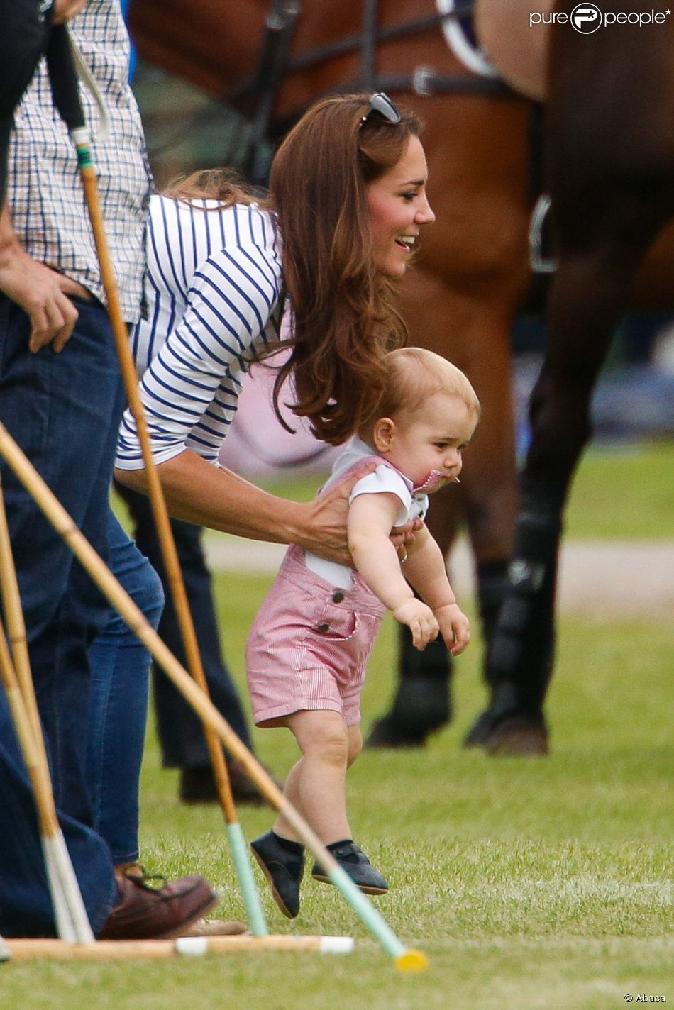 CASA REAL BRITÁNICA - Página 65 1507917-kate-middleton-duchess-of-cambridge-950x0-2