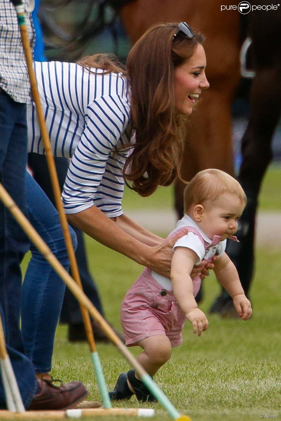 CASA REAL BRITÁNICA - Página 65 1507936-kate-middleton-duchess-of-cambridge-950x0-1