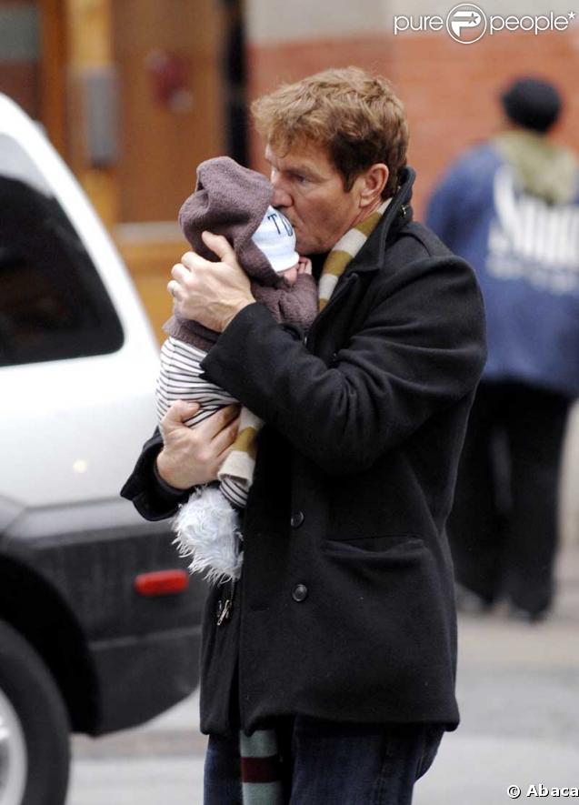 Dennis Quaid et l'un de ses jumeaux