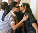 Les baisers lesbiens : Ines Sastre et Demi Moore