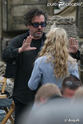 Tim Burton et Mia Wasikowska