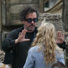 Tim Burton et Mia Wasikowska