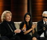 Emission 'Wetten, dass...' : Karl Lagerfeld, Salma Hayek, Thomas Gottschalk et Sylvie Van ver Vaart