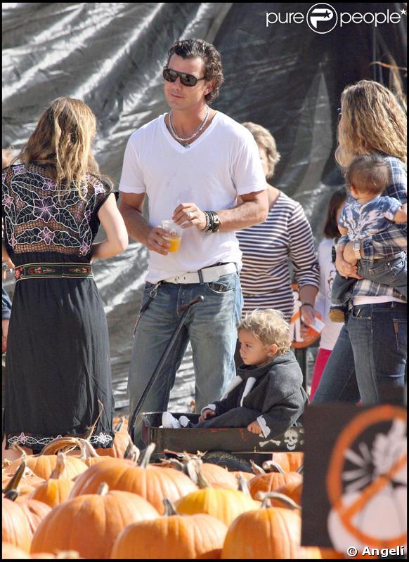 Gavin Rossdale et son fils au Mr Bones Pumpkin Patch