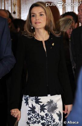 Letizia à la cérémonie de remise des prix du Prince des Asturies, le 24/10/08