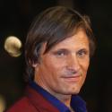 REPORTAGE PHOTOS : Viggo Mortensen, vraie gravure de mode à Rome !
