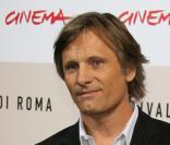 Viggo Mortensen, gravure de mode au Festival de Rome