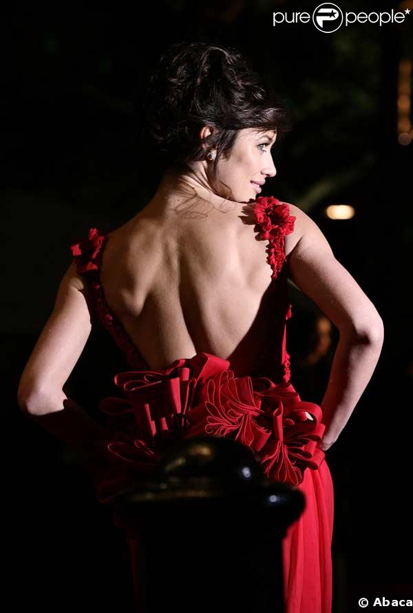 Olga Kurylenko à la première mondiale de James Bond Quantum of Solace !