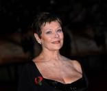 Judi Dench à la première mondiale de James Bond Quantum of Solace !