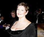 Judi Dench à la première mondiale de James Bond Quantum of Solace !