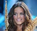 Usher et Alessandra Ambrosio