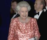 La reine Elizabeth II à l'Odeon Leicester Square