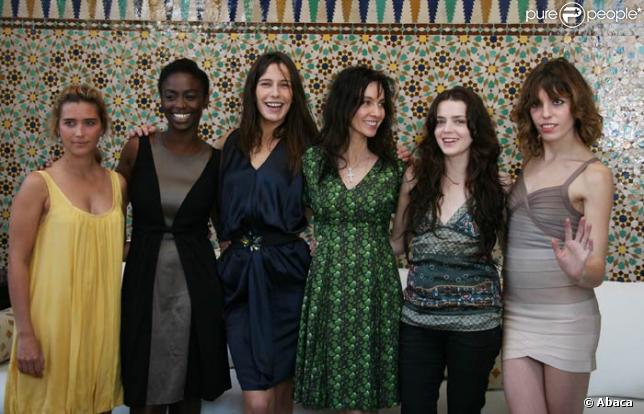 Vahina, Aïssa, Zoé, Anne, Roxane et Lou au Festival de Marrakech, le 22/11/08