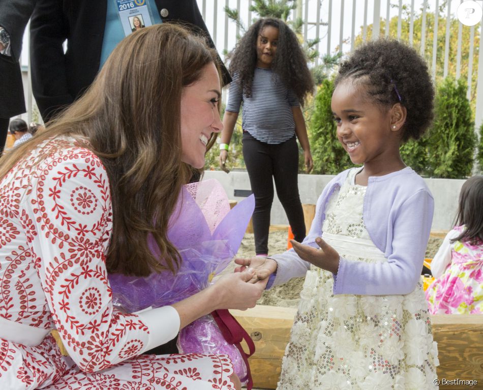 WILLIAM Y KATE VISITA OFICIAL A CANADÁ DEL 24 DE SEPT. AL 1 DE OCT - Página 12 2666586-le-prince-william-et-kate-middleton-duc-950x0-3