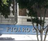 Le shooting à été réalisé dans le restaurant français Figaro L.A