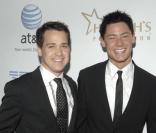 T.R. Knight de Grey's Anatomy avec son compagnon Mark Cornelsen