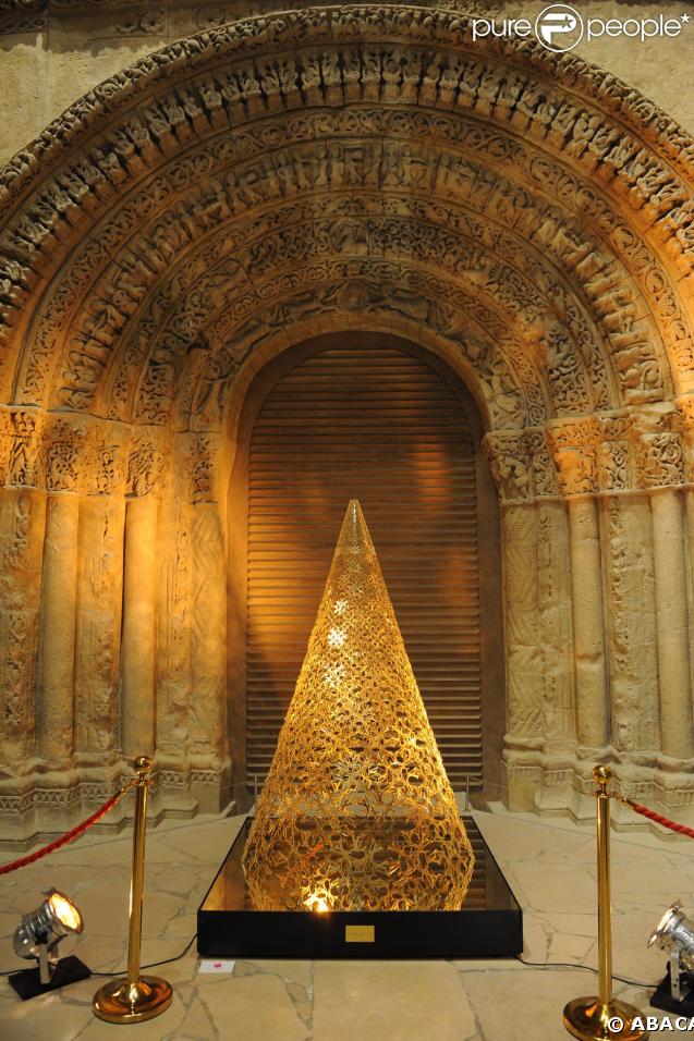 Sapin crée par Louis Vuitton