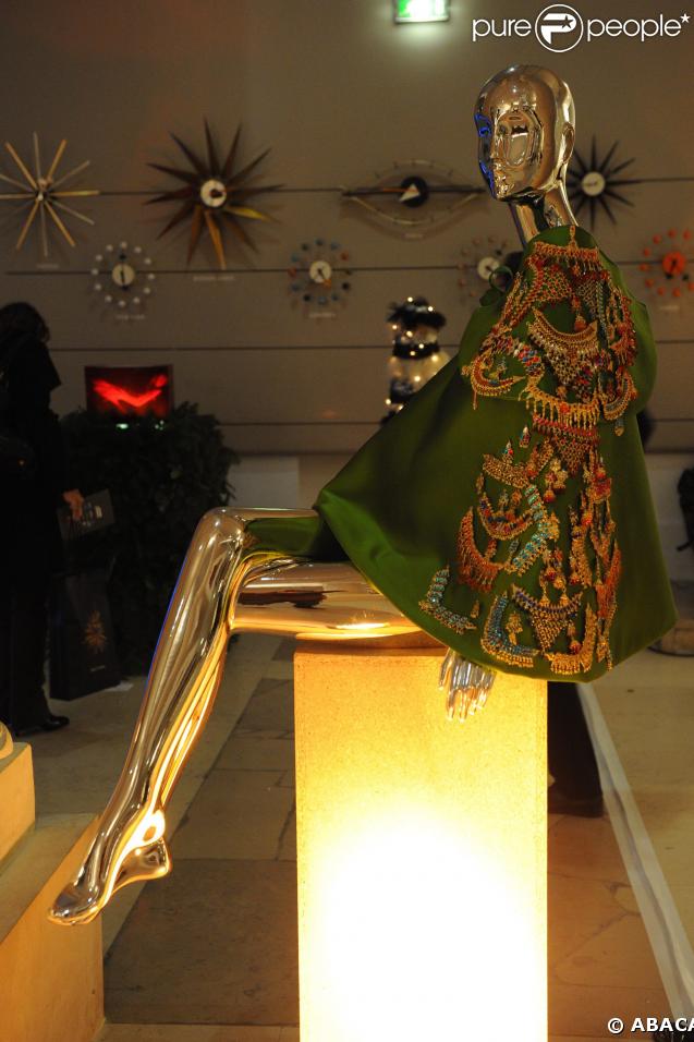 Sapin crée par Christian Lacroix