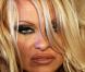 PHOTOS : Pamela Anderson en maillot de bain, c'est plus terrible... du tout !