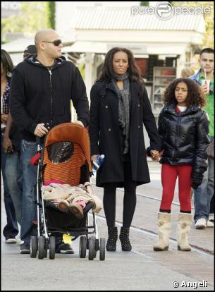 Mel B, ses deux enfants et son mari Stephen Belafonte