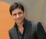John Stamos et Maura Tierney très proches, même en dehors des Urgences