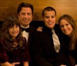 Ella Blue, John Travolta, Jett et Kelly Preston 