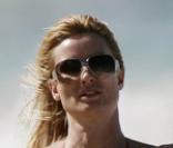 Michael Bolton et Nicolette Sheridan profitent de la grève des scénaristes pour s'octroyer de belles vacances