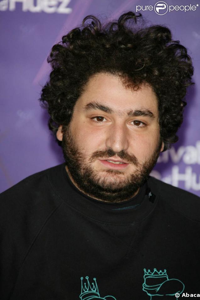 162358-mouloud-achour-637x0-3.jpg