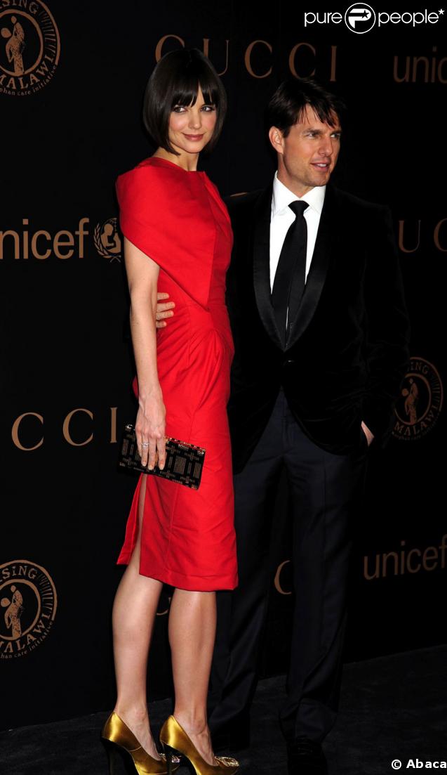 Bigrement élégants, Katie et Tom ont illuminé le gala de charité signé Gucci pour l'Unicef  (6 février 2008) 