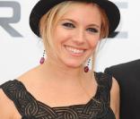 Malheureuse en amour (demandez à Jude Law), Sienna Miller, 27 ans, a du mal à se stabiliser avec le riche Balthazar Getty... pour le moment. 