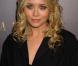 Alors que sa soeur file le parfait amour avec un artiste, Ashley Olsen n'était pas vue avec un chéri ces derniers temps. A 22 ans, la jolie Californienne a tout son temps pour trouver l'âme soeur.