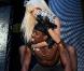 Lady Gaga dans tous ses états sait user de ses danseurs et connaît la meilleure des façons de faire parler d'elle : provoquer