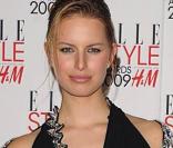 Le mannequin Karolina Kurkova prouve une fois de plus qu'elle est l'une des plus belles plantes à défiler sur les tapis rouges ! 