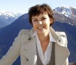 Claire Nebout