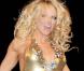 Quand Pamela Anderson défile à moitié nue à la Fashion Week... c'est très vilain !!!