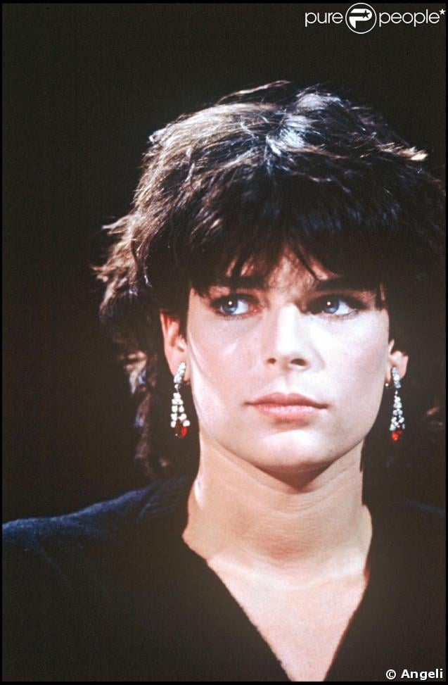 En 1986 St phanie de Monaco tonne la princesse se lance dans la chanson 