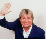 C. jérôme, star des années 80, nous a quittés  en 2000. Souriant, rayonnant, il fait un grand vide dans nos coeurs... 
