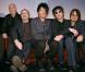 Star dans les années 80, Indochine (mené par Nicolas Sirkis) cartonne toujours autant aujourd'hui ! Leur dernier clip est à voir sur le site Purepeople. 