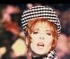 C'est dans les années 80 que la carrière de Mylène Farmer explose avec notamment Libertine ou tant d'autres tubes ! 