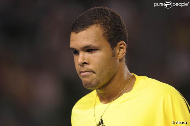 Jo-Wilfried Tsonga s'est imposé à Marseille et a dédié sa victoire à son père Didier