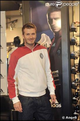 David Beckham à l'inauguration de la boutique Adidas, à Milan ! 23/02/09