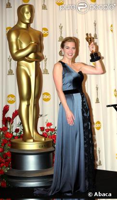 Kate Winslet et son Oscar de meilleure actrice pour le Liseur 