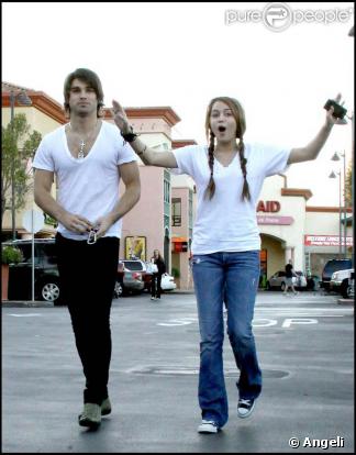 Justin Gaston et Miley Cyrus