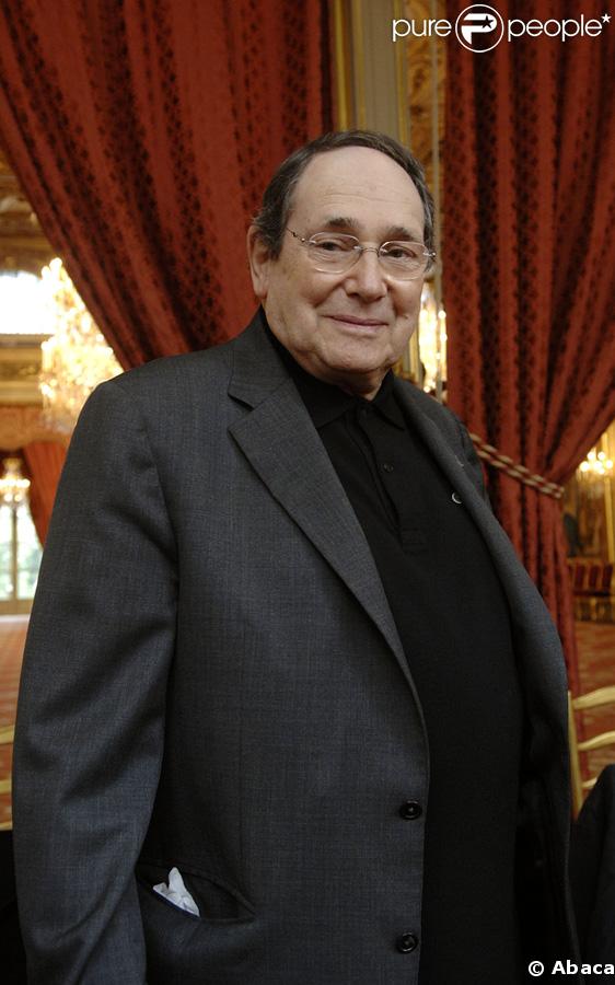 Robert Hossein part... pour mieux revenir avec d'autres projets