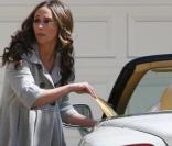 Jennifer Love Hewitt a essayé son joujou à Los Angeles le 13 mars 2009