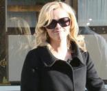Reese Witherspoon avenue Montaigne à Paris lundi 16 mars