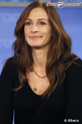Julia Roberts a des plaisirs simples : jardiner, par exemple...